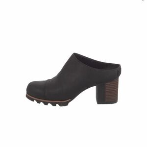 SOREL Addington Clog. Size 7. Tobacco color. Very good condition.